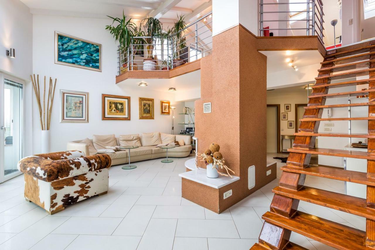 Luxury Penthouse Prestige Near The Sea Lägenhet Opatija Exteriör bild