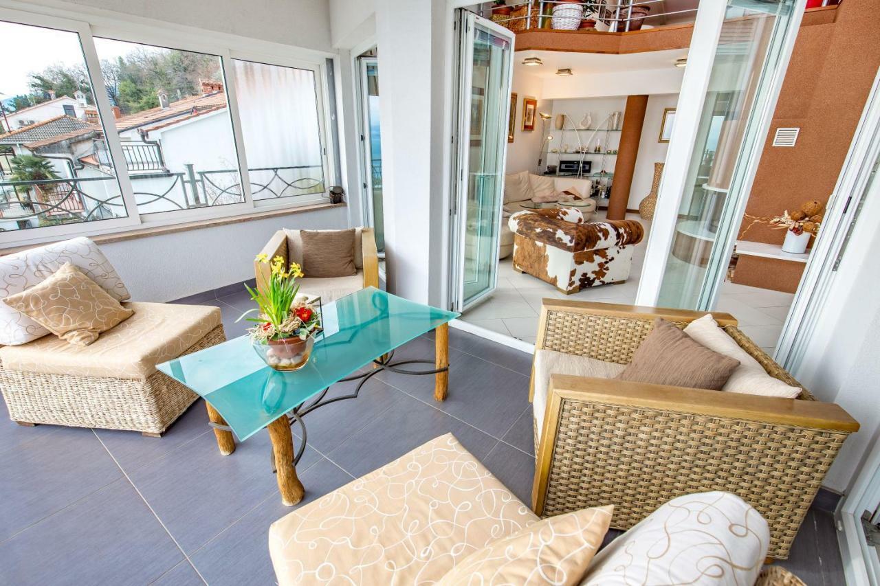Luxury Penthouse Prestige Near The Sea Lägenhet Opatija Exteriör bild