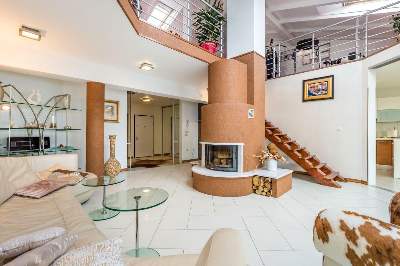 Luxury Penthouse Prestige Near The Sea Lägenhet Opatija Exteriör bild